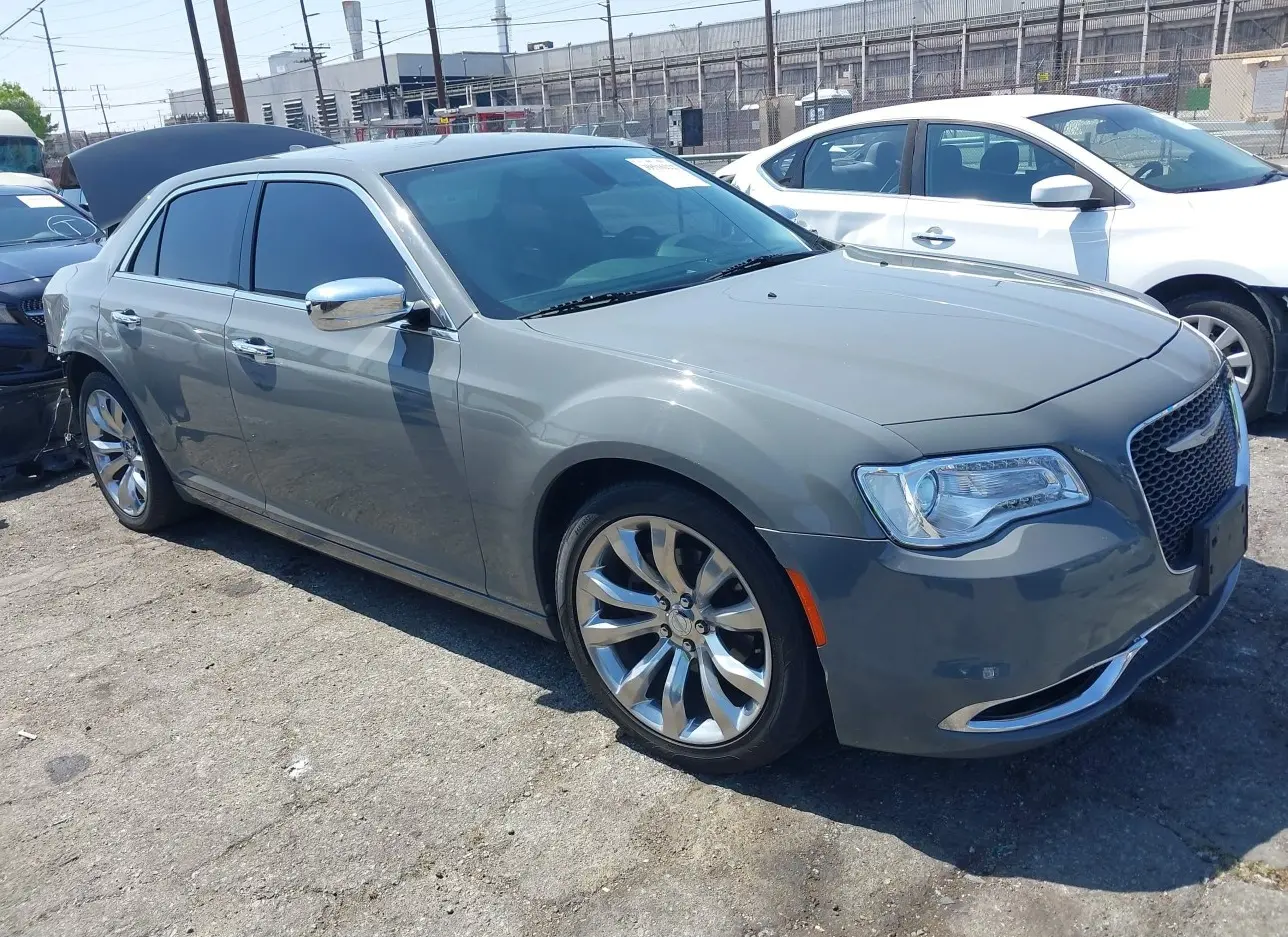 2019 CHRYSLER  - Image 1.