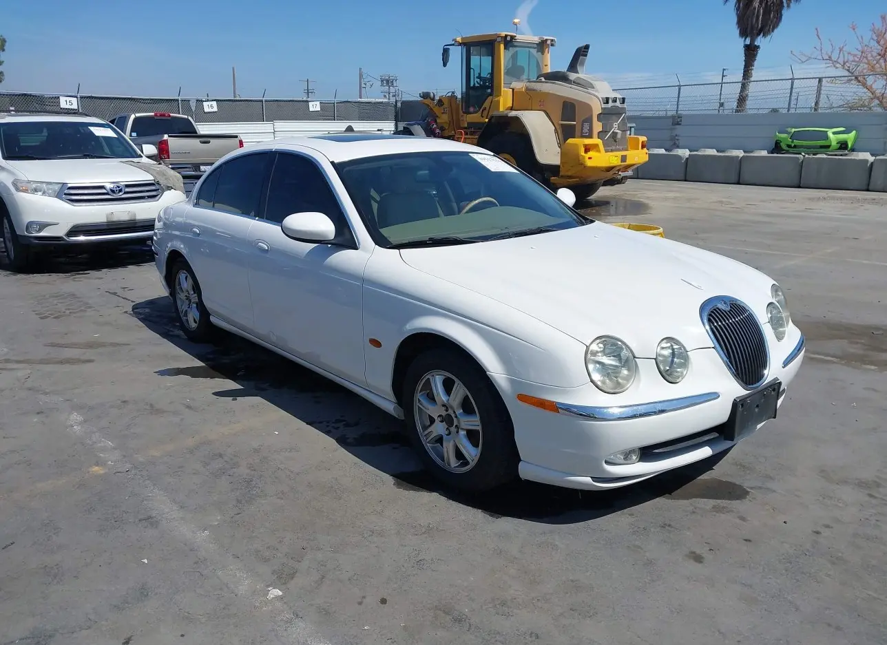 2003 JAGUAR  - Image 1.