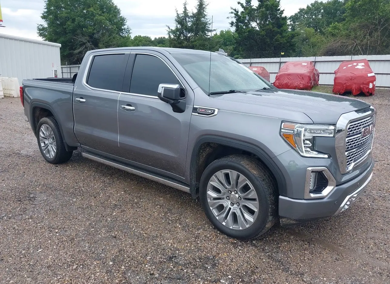 2022 GMC  - Image 1.