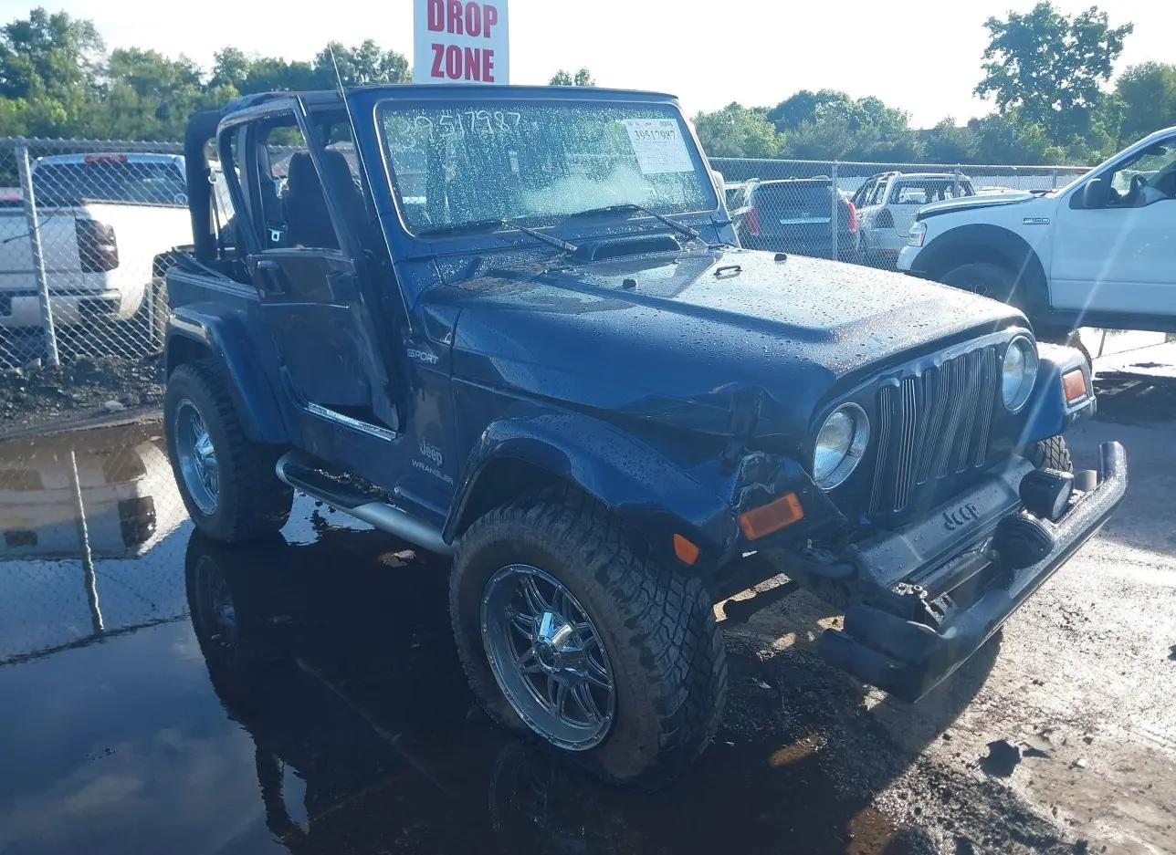 2005 JEEP  - Image 1.