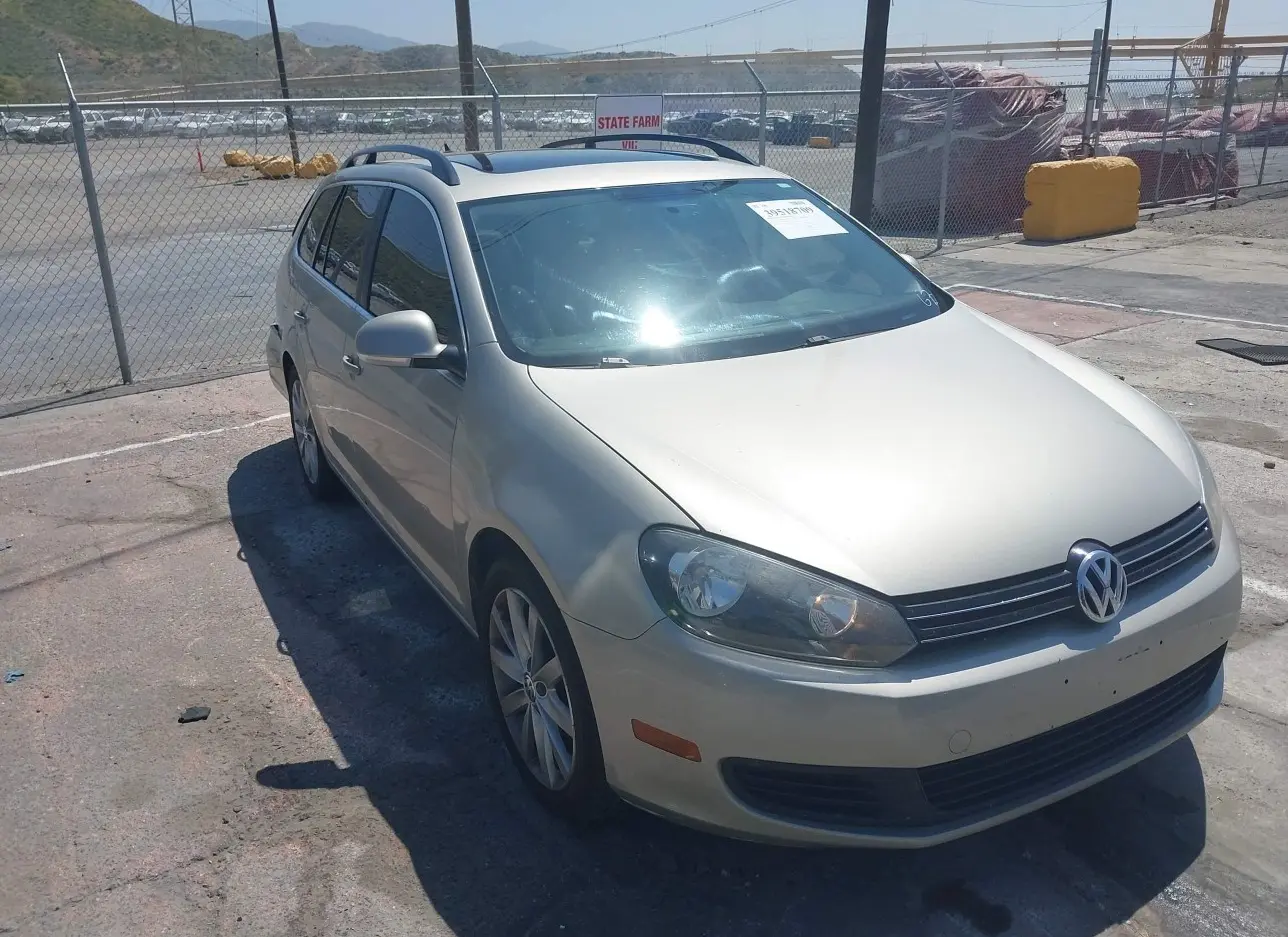 2014 VOLKSWAGEN  - Image 1.