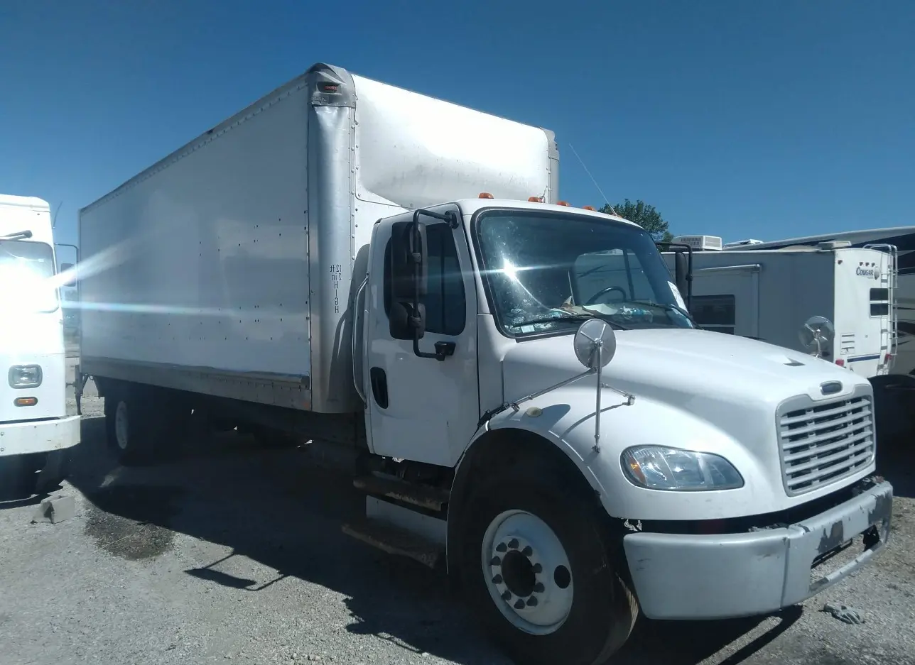 2017 FREIGHTLINER  - Image 1.