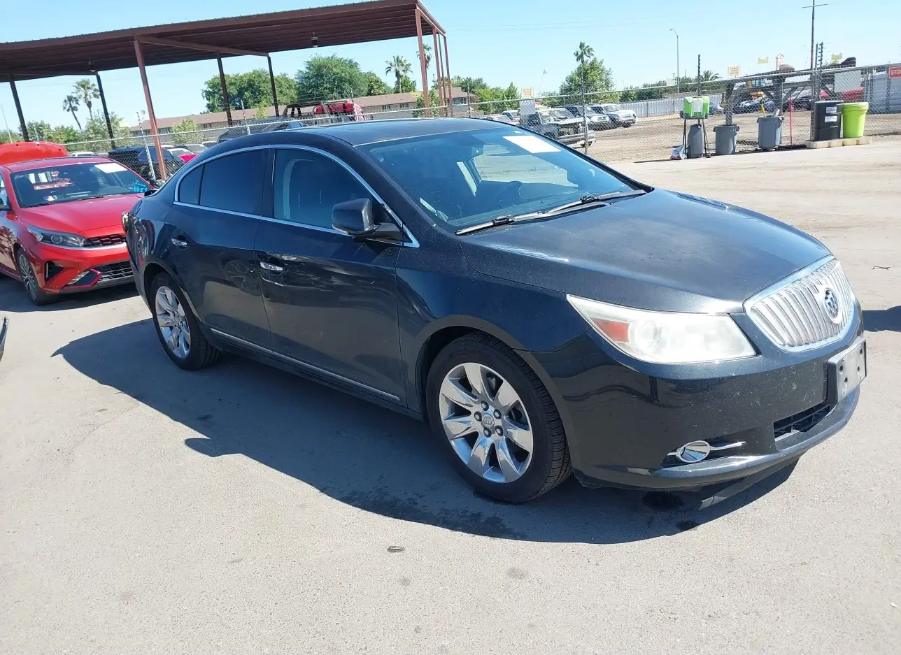 2011 BUICK  - Image 1.