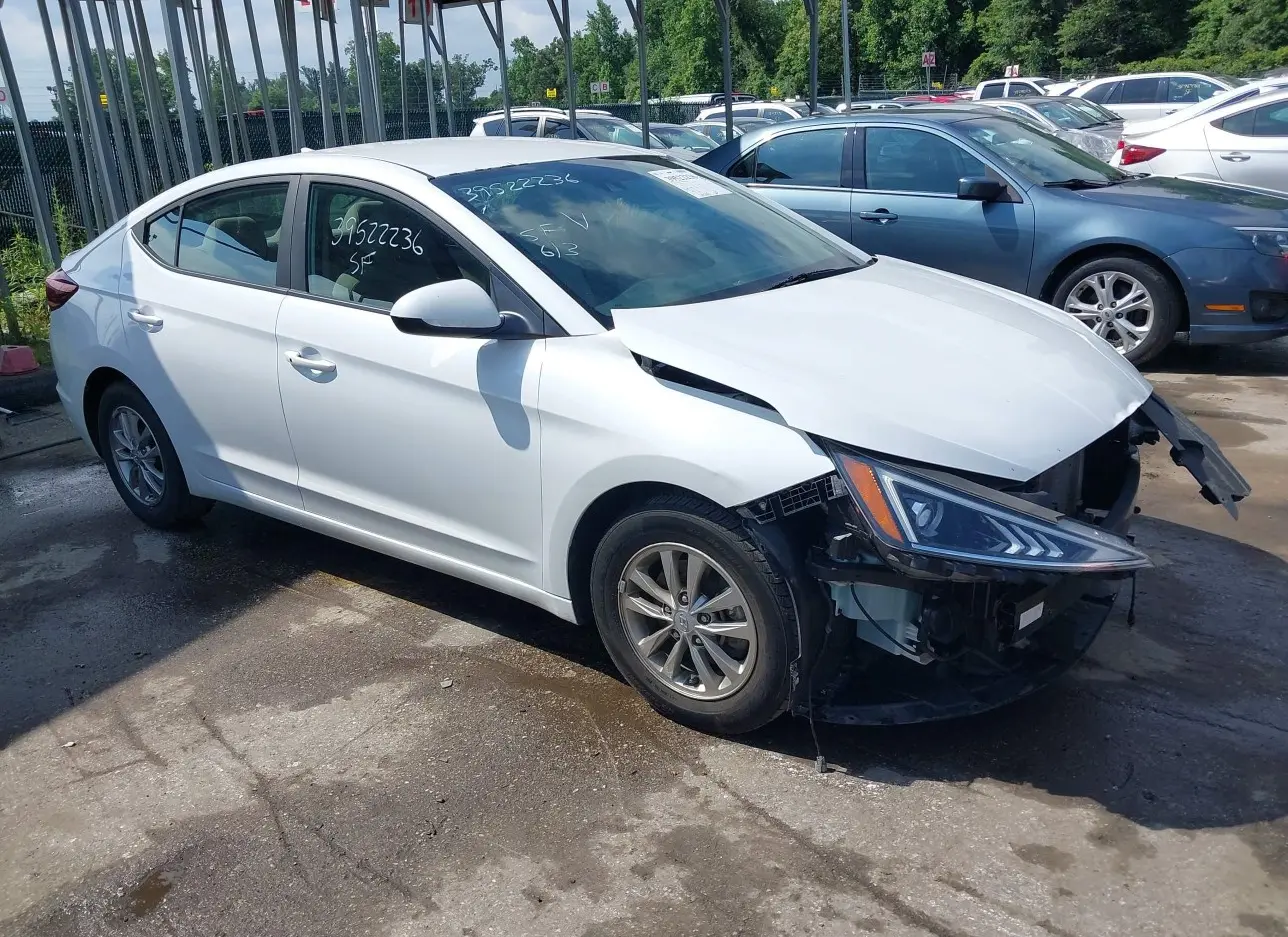 2019 HYUNDAI  - Image 1.