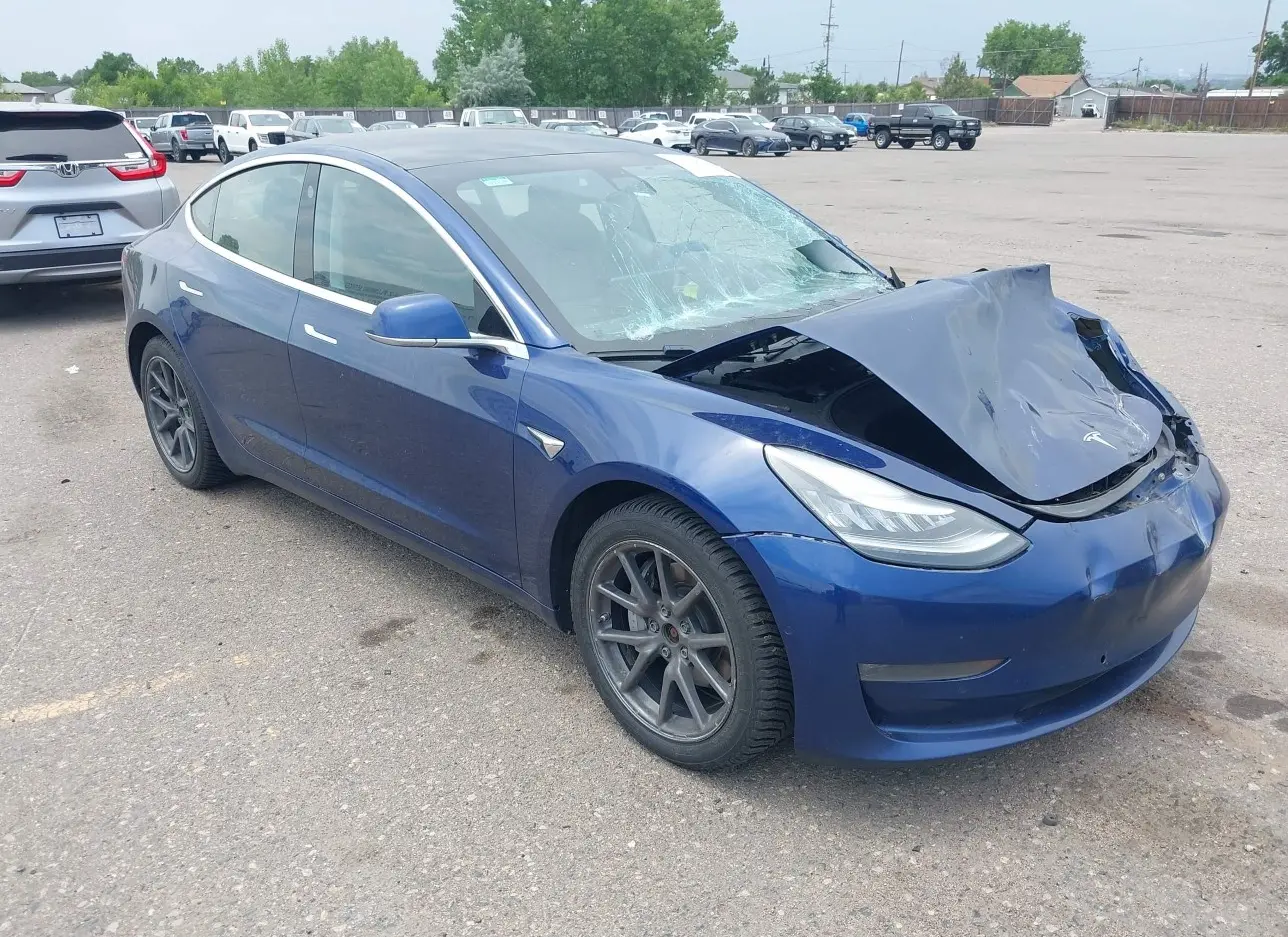 2019 TESLA  - Image 1.