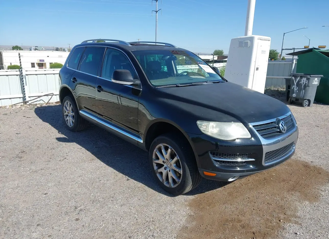 2008 VOLKSWAGEN  - Image 1.