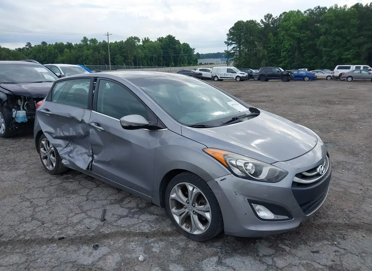 2013 HYUNDAI  - Image 1.