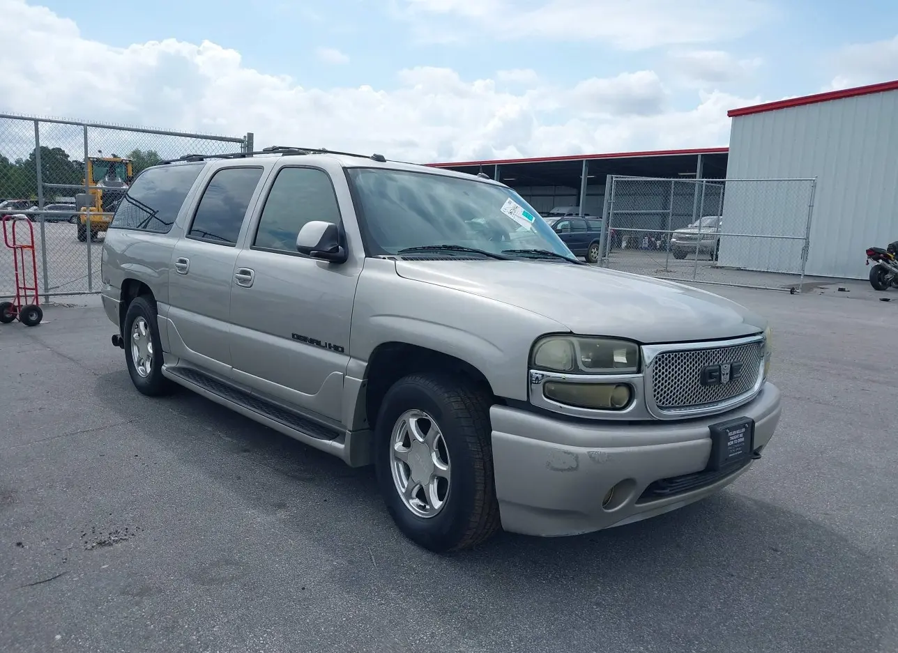 2005 GMC  - Image 1.