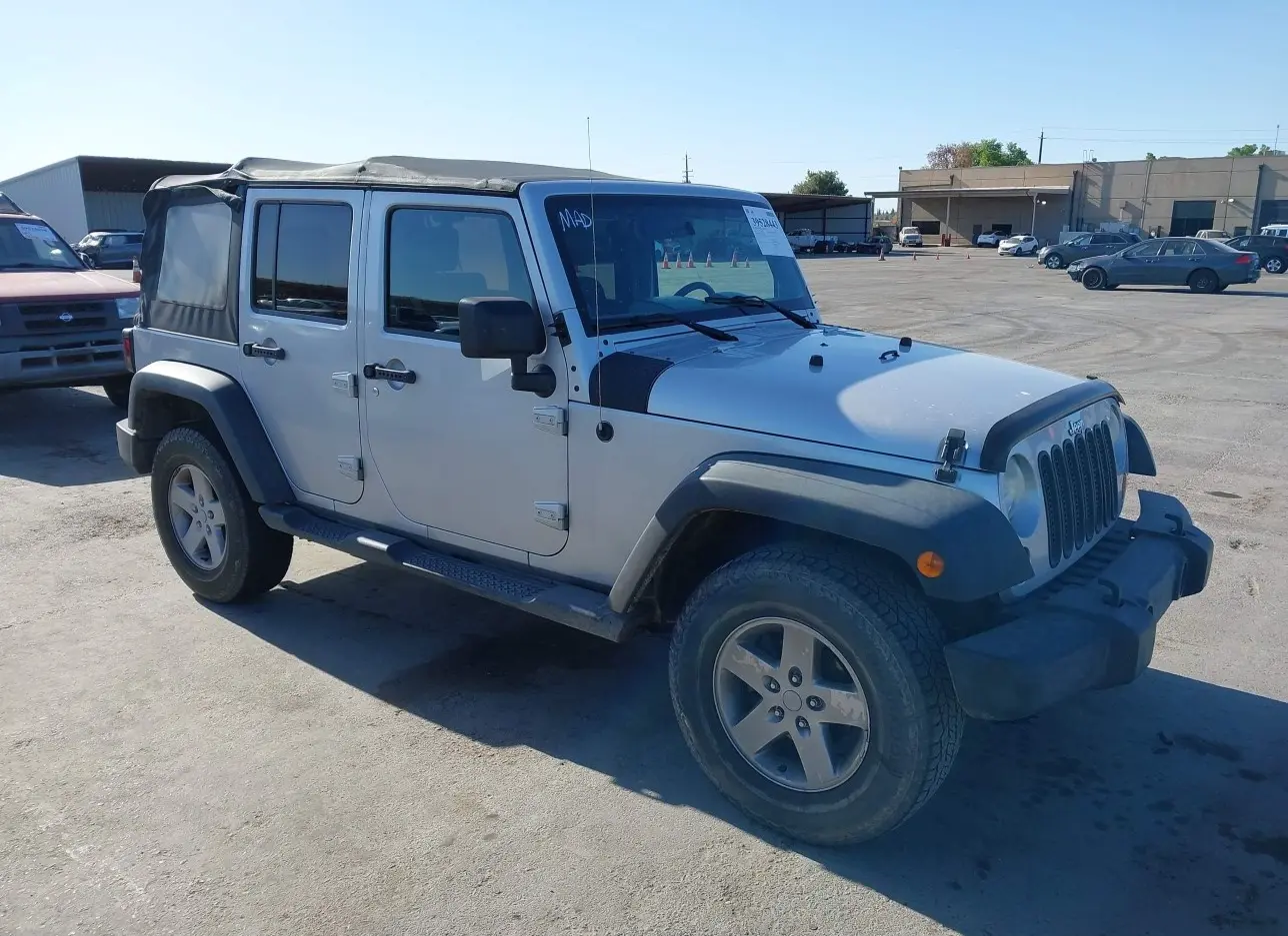 2010 JEEP  - Image 1.