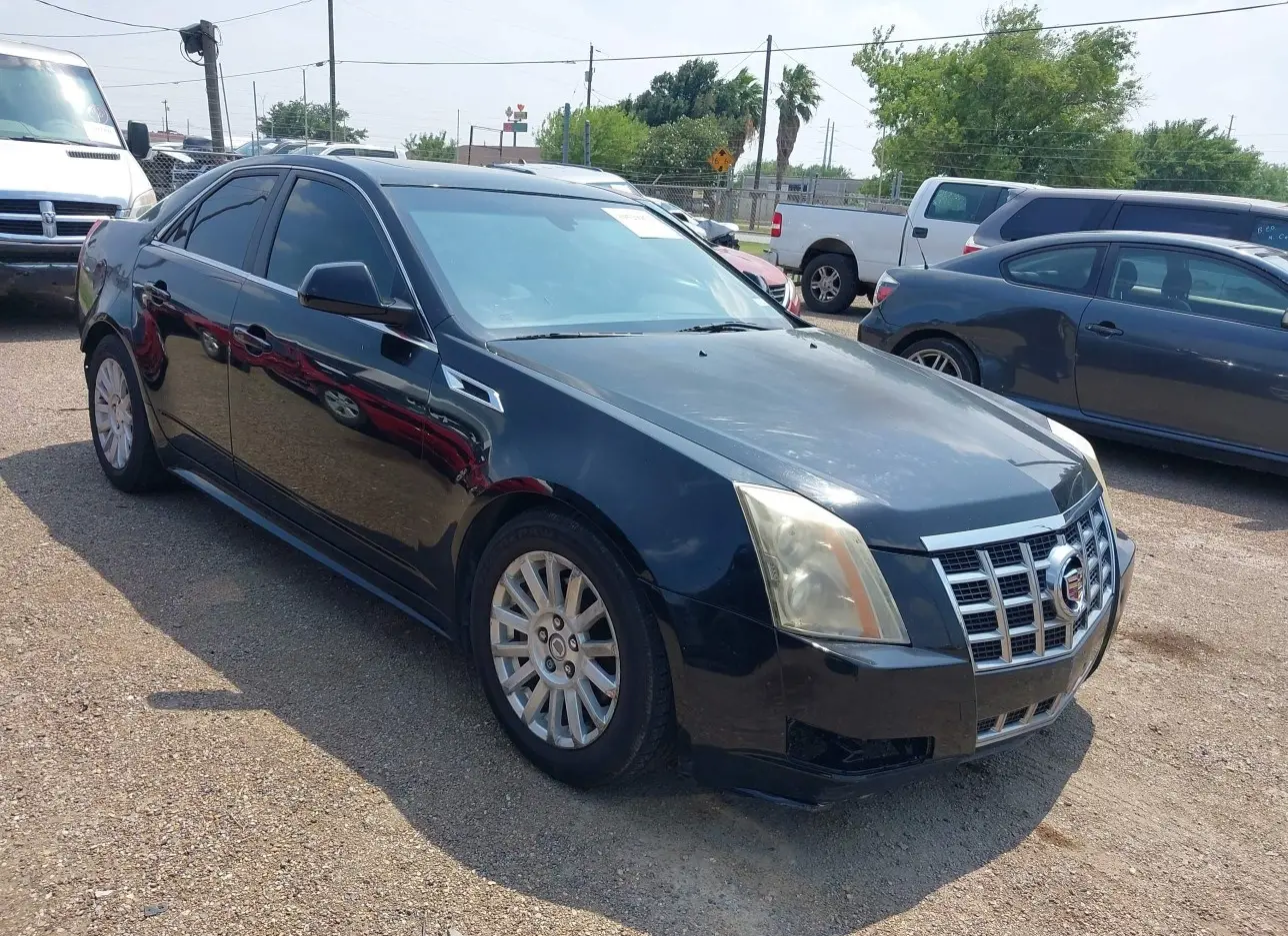 2013 CADILLAC  - Image 1.