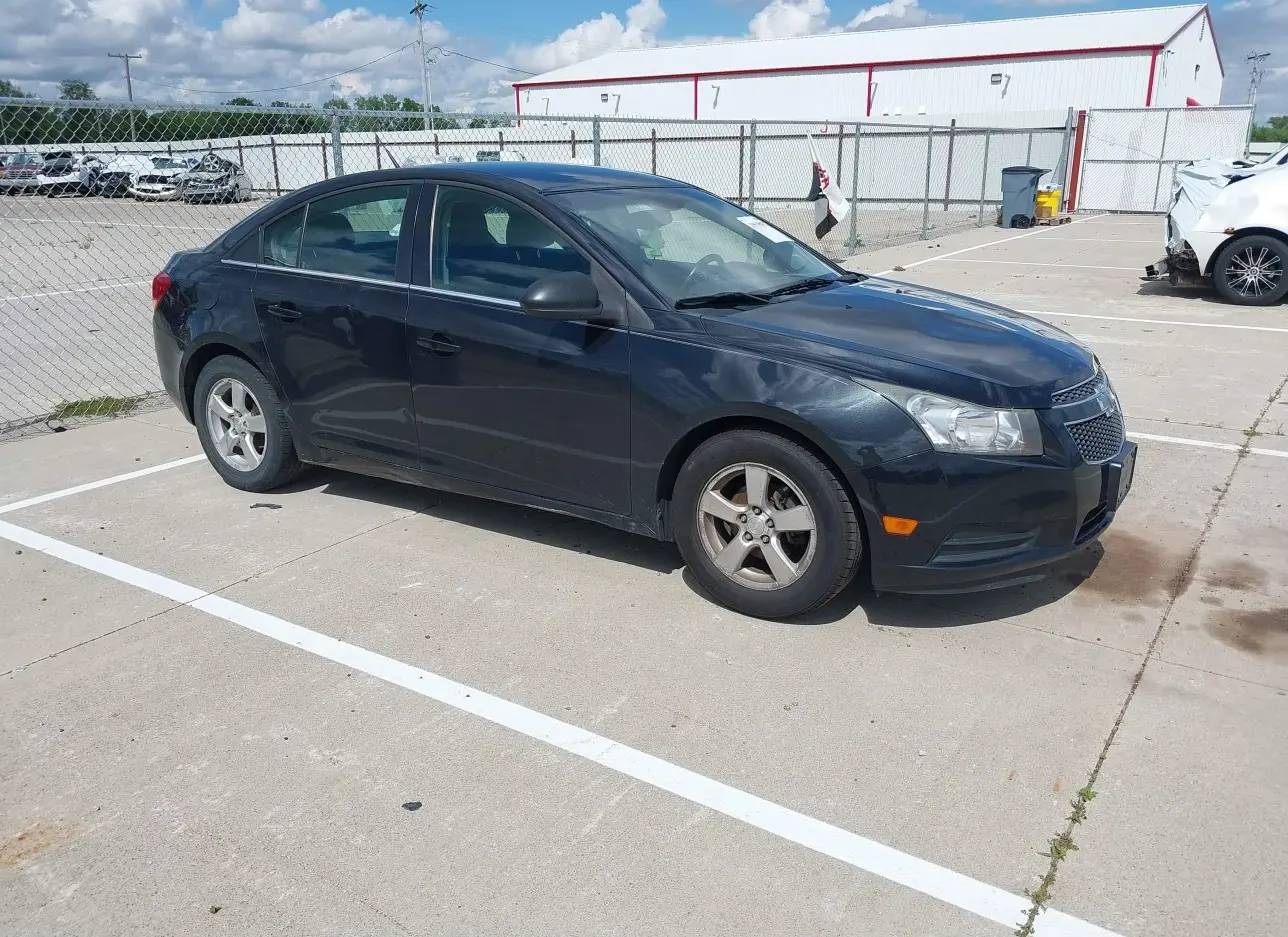 2014 CHEVROLET  - Image 1.