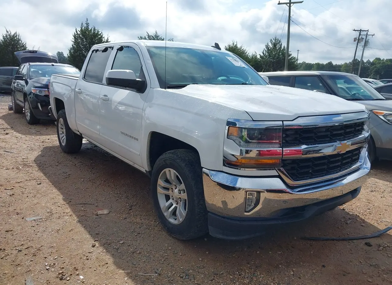 2016 CHEVROLET  - Image 1.