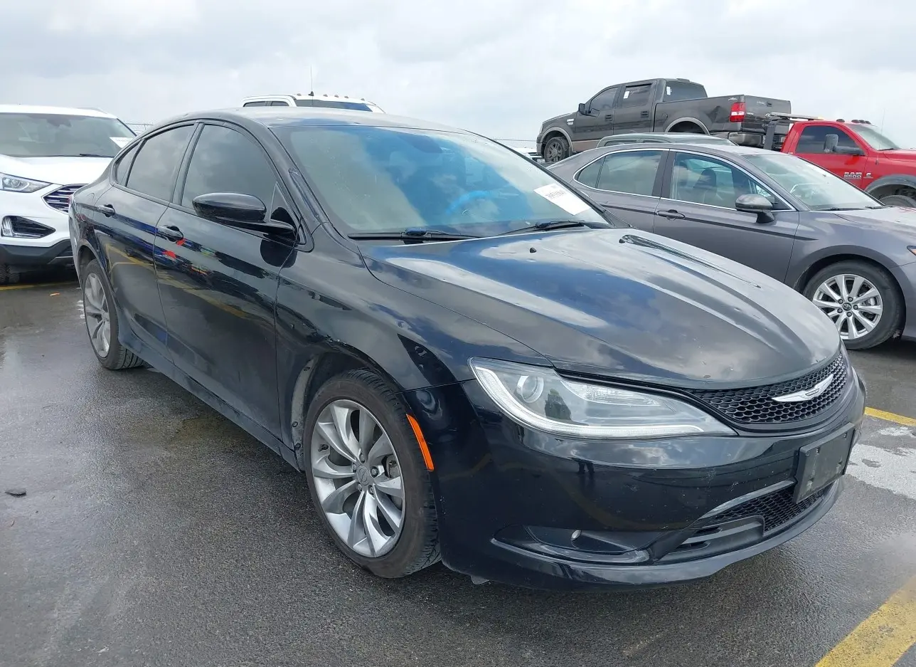 2016 CHRYSLER  - Image 1.