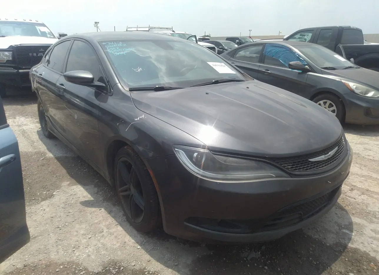 2016 CHRYSLER  - Image 1.