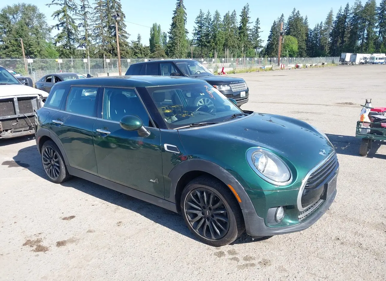 2017 MINI  - Image 1.