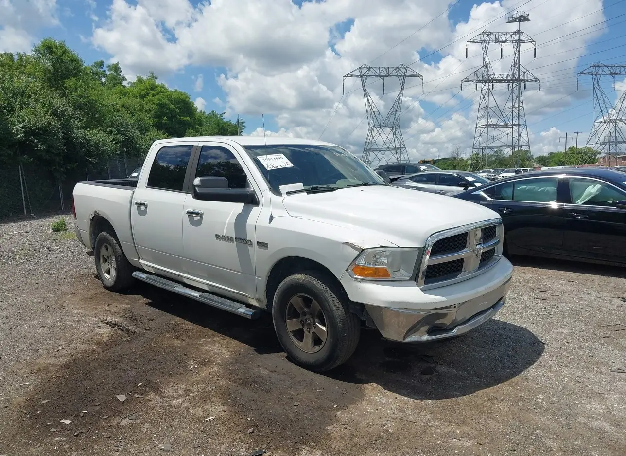 2011 DODGE  - Image 1.