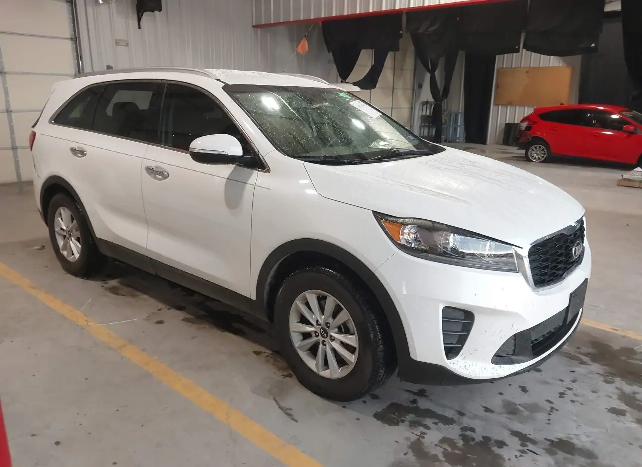 2019 KIA  - Image 1.