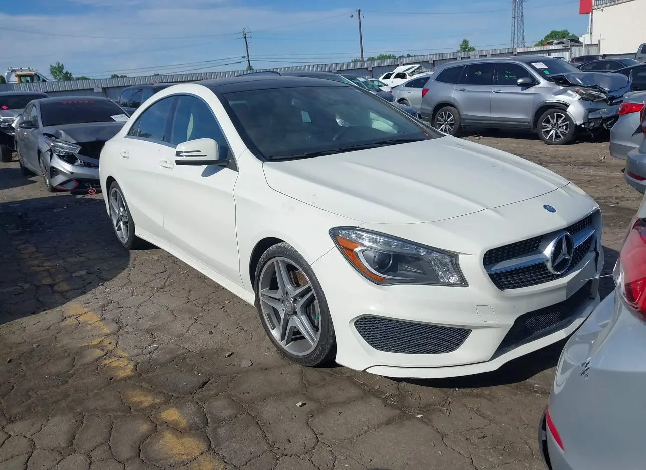 2014 MERCEDES-BENZ  - Image 1.