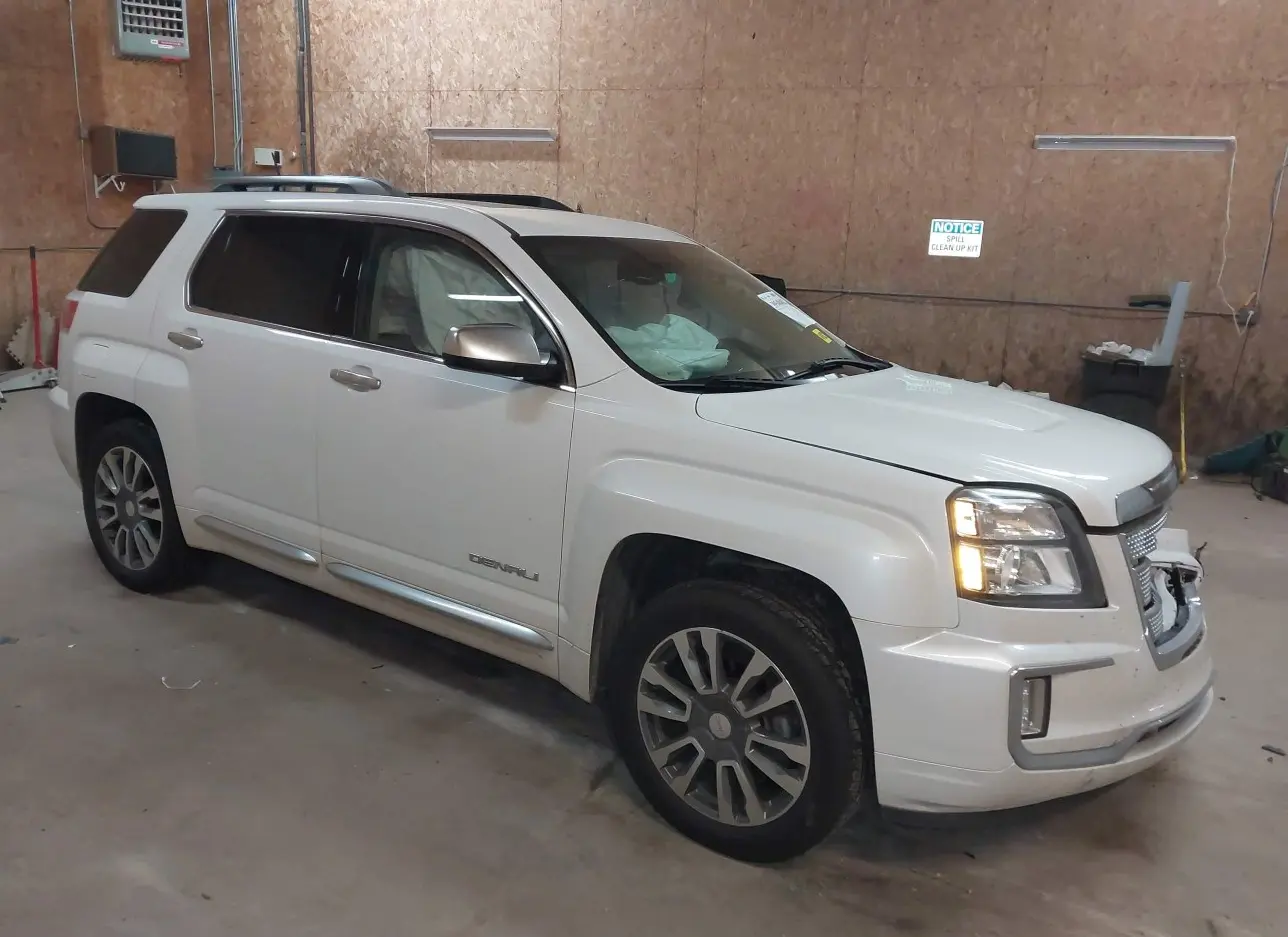 2017 GMC  - Image 1.