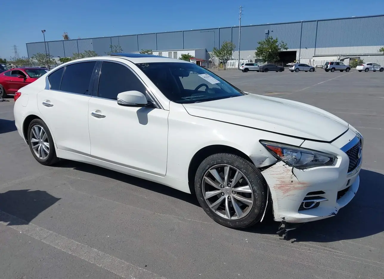 2017 INFINITI  - Image 1.