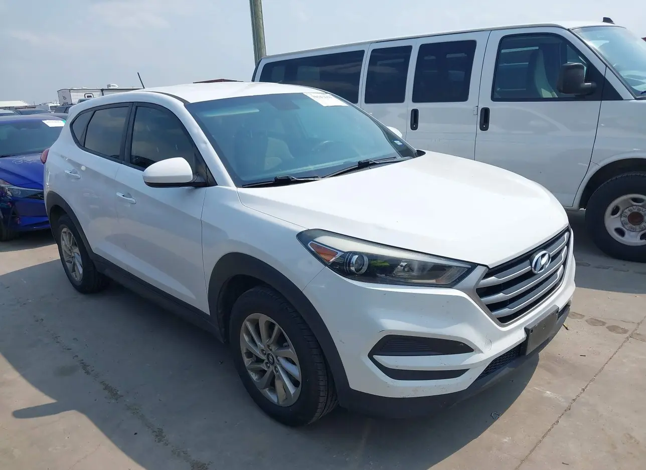 2017 HYUNDAI  - Image 1.