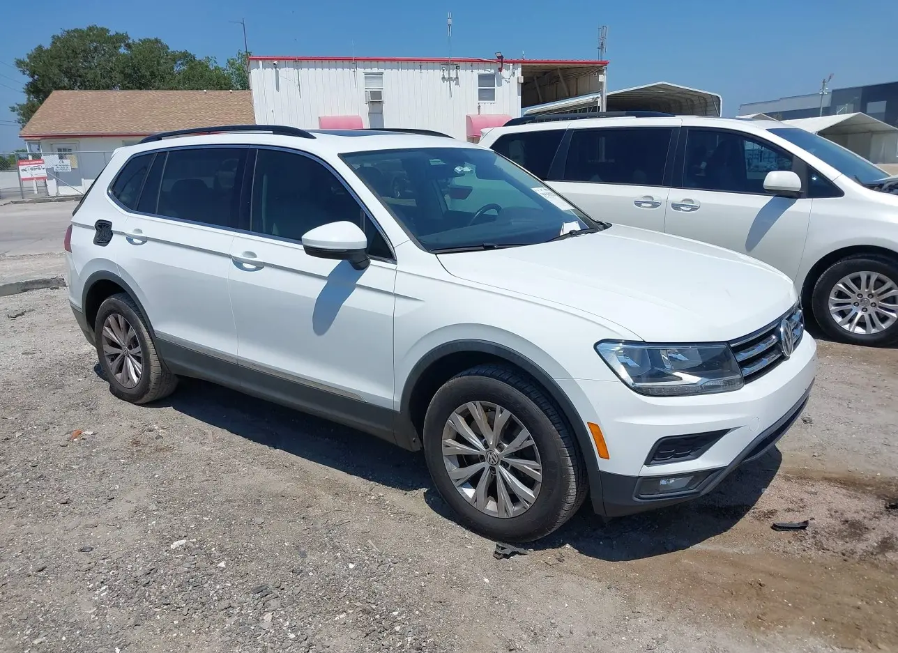 2018 VOLKSWAGEN  - Image 1.