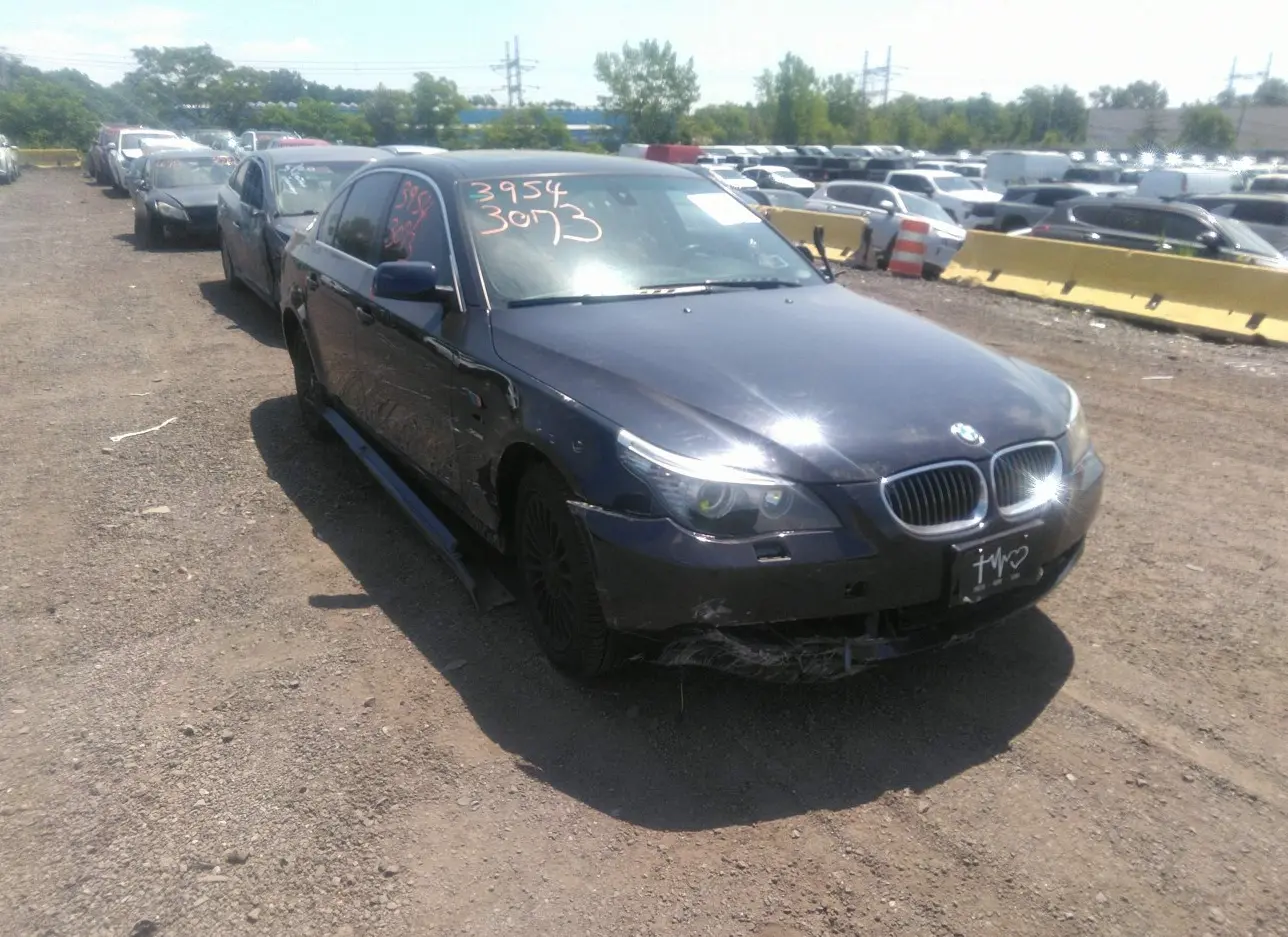 2009 BMW  - Image 1.