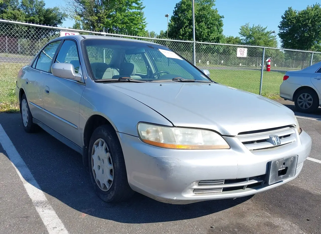 2001 HONDA  - Image 1.