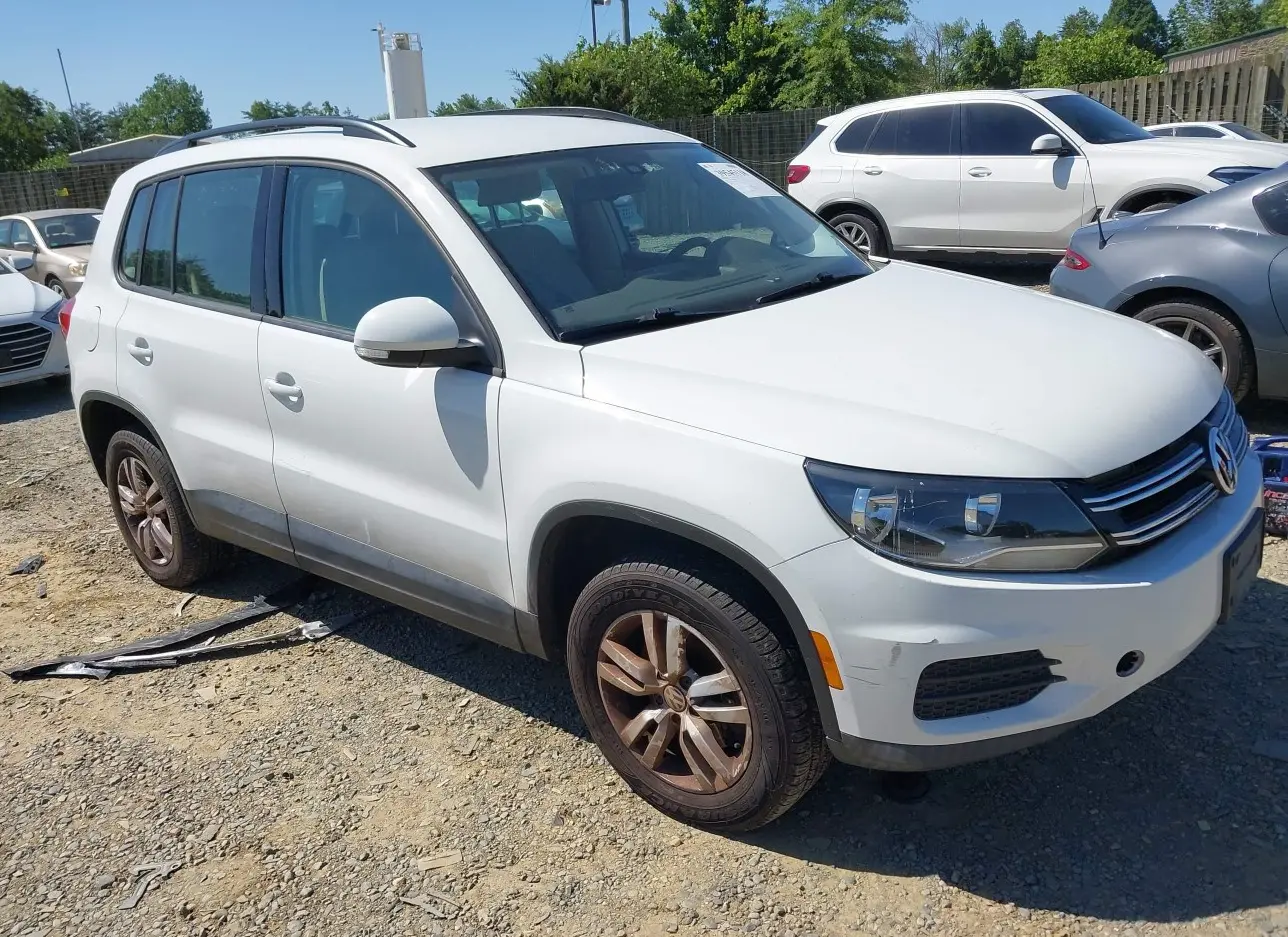 2016 VOLKSWAGEN  - Image 1.