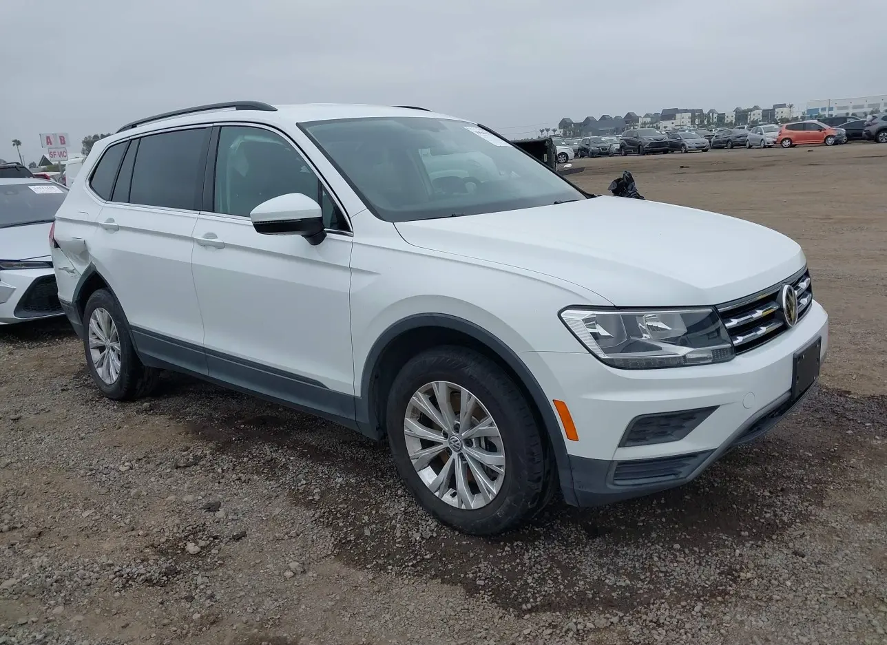 2019 VOLKSWAGEN  - Image 1.