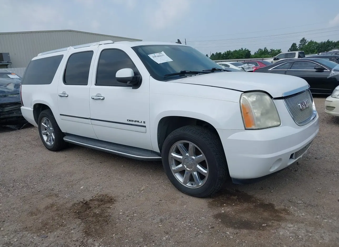 2009 GMC  - Image 1.