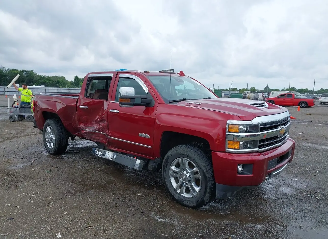 2019 CHEVROLET  - Image 1.