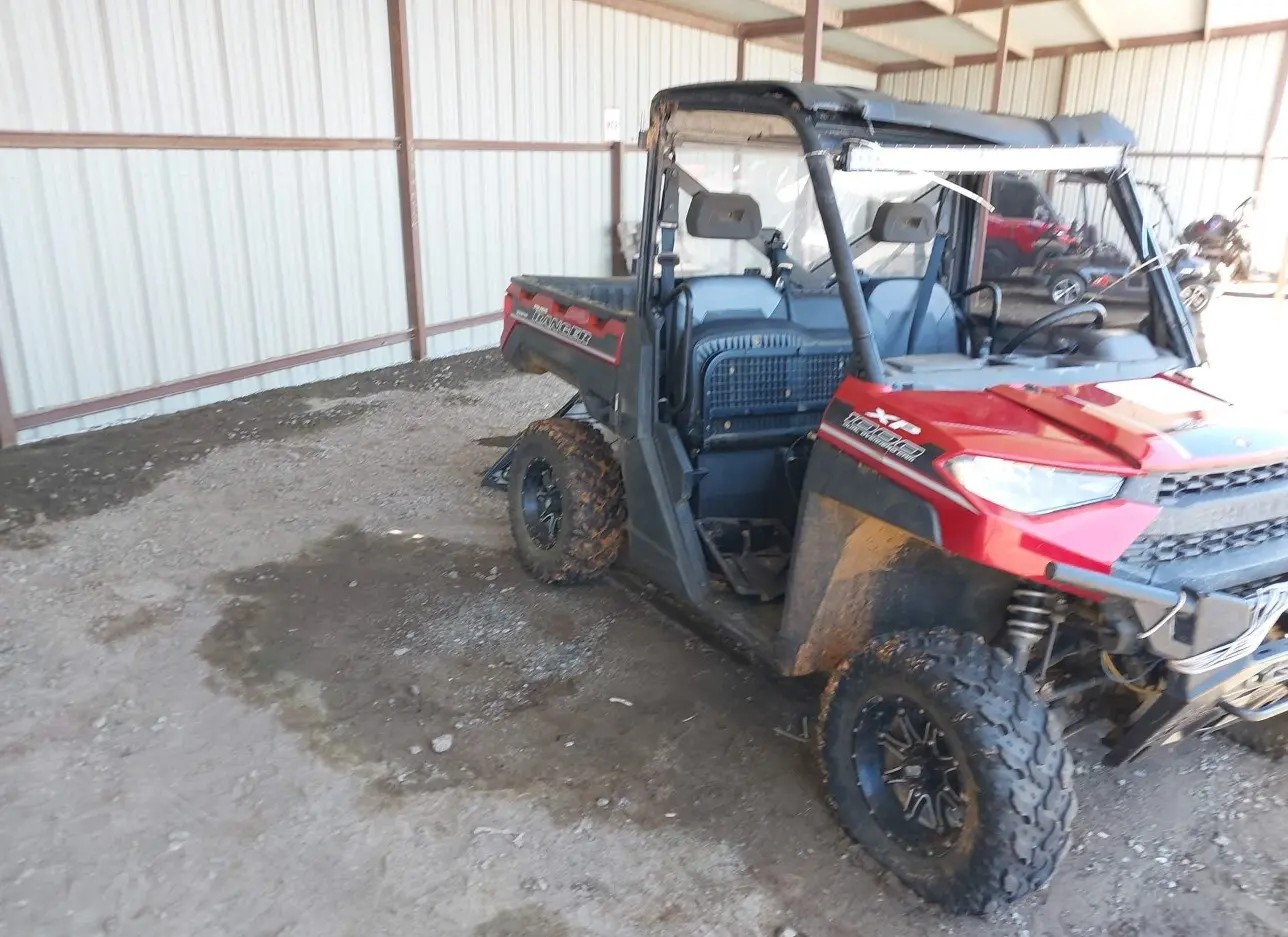 2018 POLARIS  - Image 1.