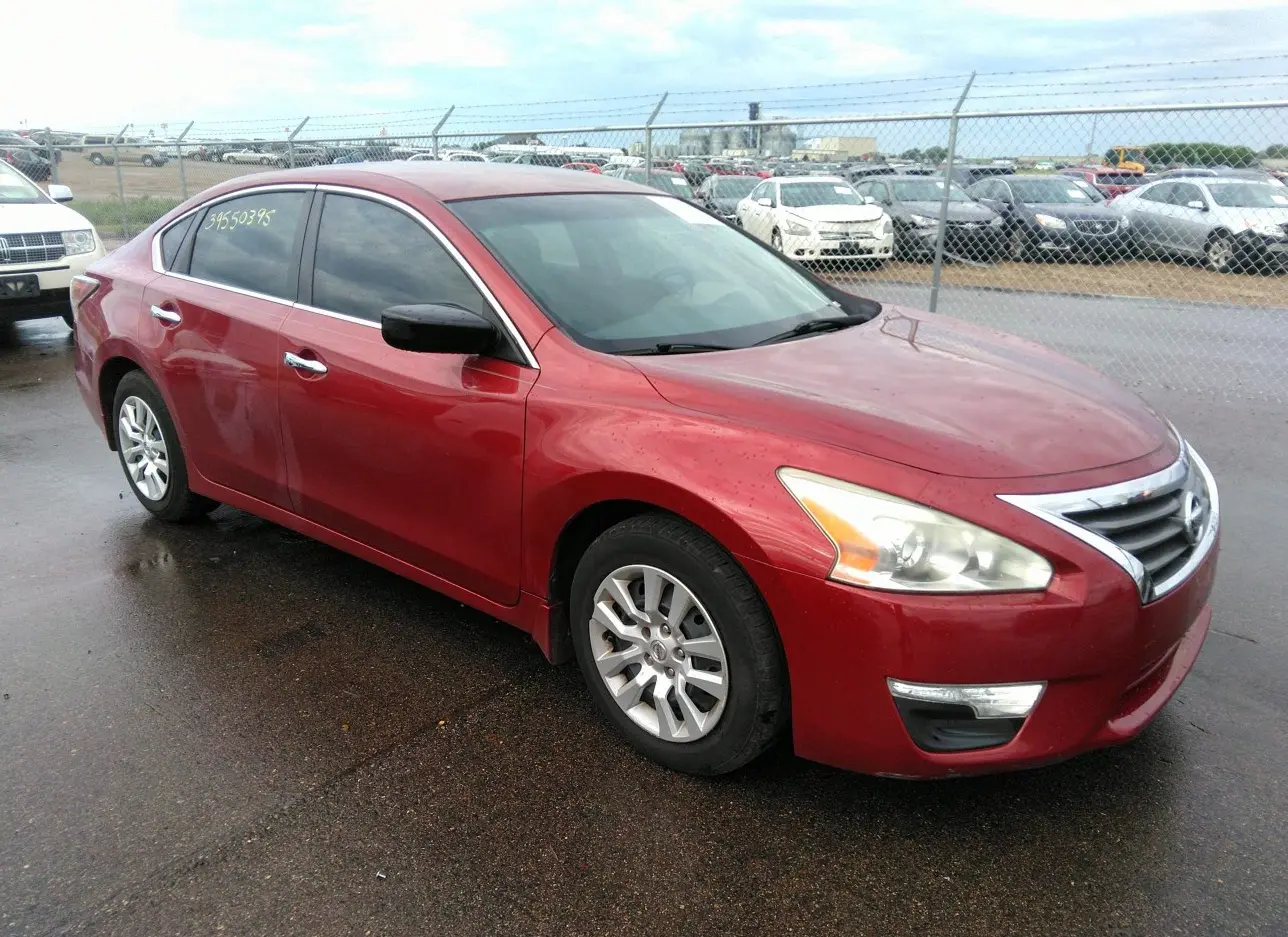 2015 NISSAN  - Image 1.