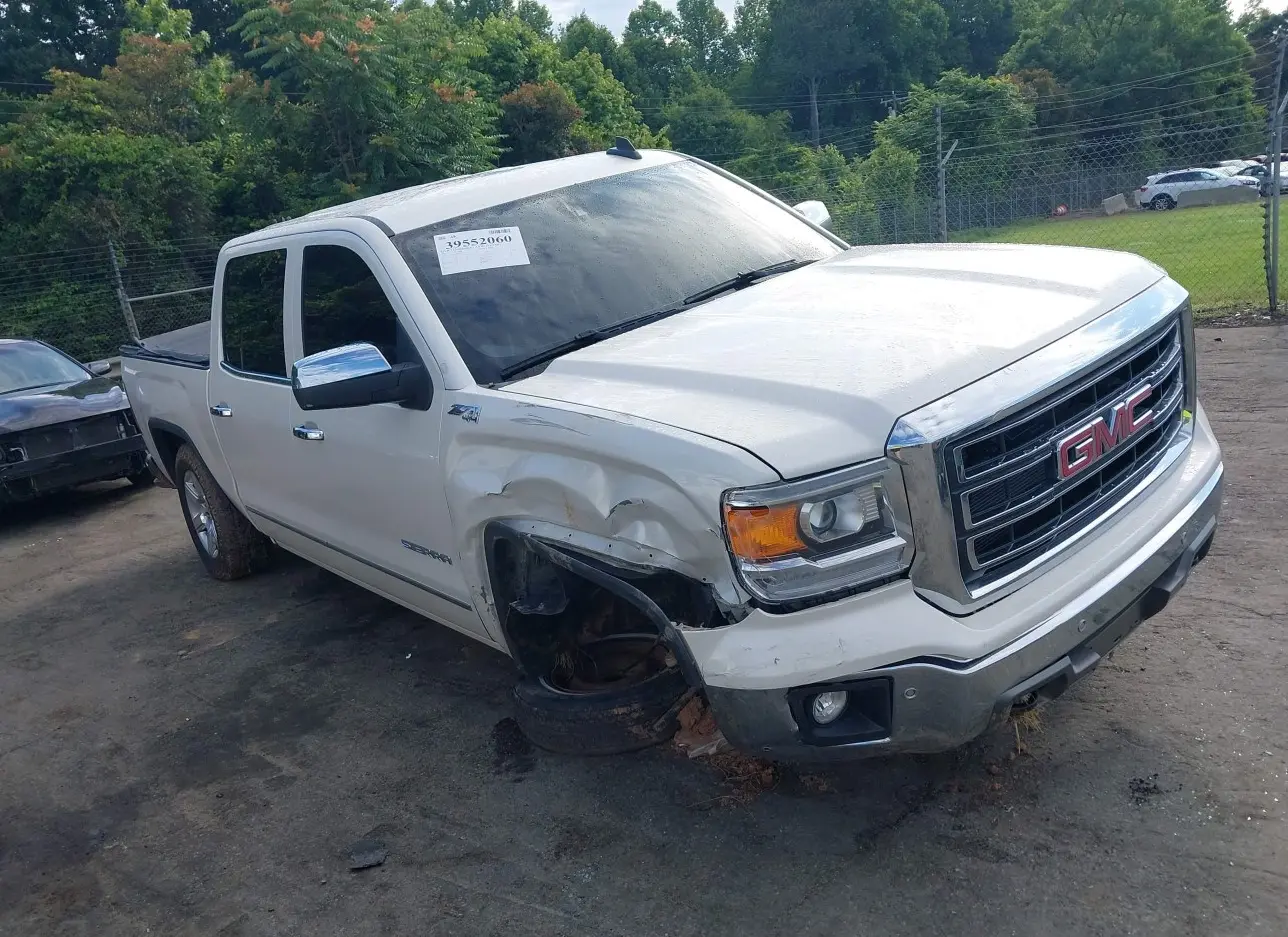 2015 GMC  - Image 1.