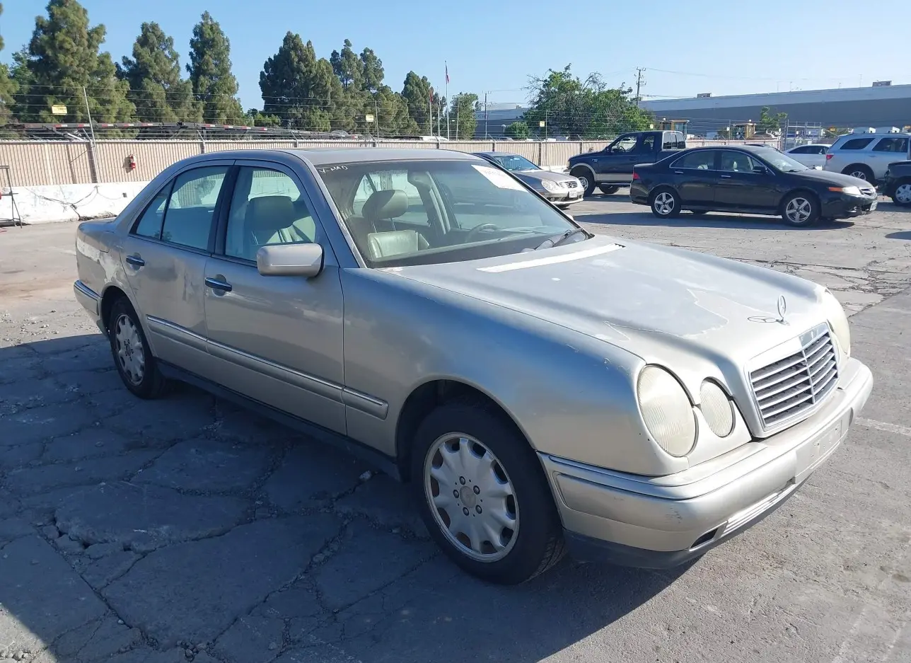 1999 MERCEDES-BENZ  - Image 1.