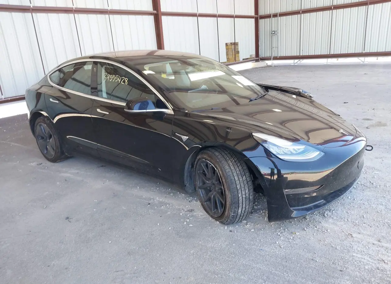 2018 TESLA  - Image 1.