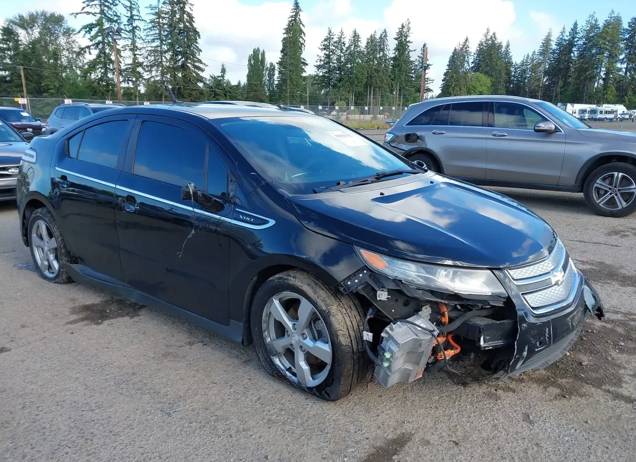 2012 CHEVROLET  - Image 1.