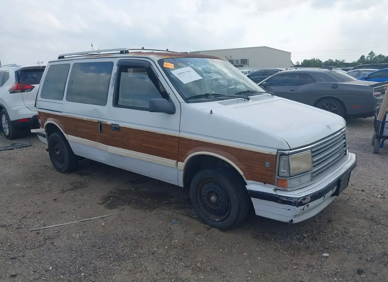 1989 PLYMOUTH  - Image 1.