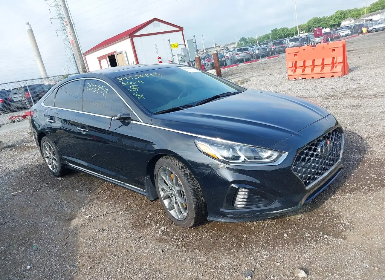 2018 HYUNDAI  - Image 1.