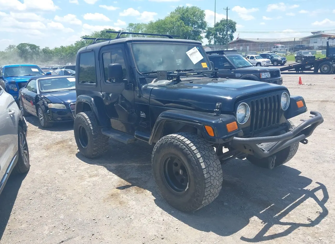 2004 JEEP  - Image 1.