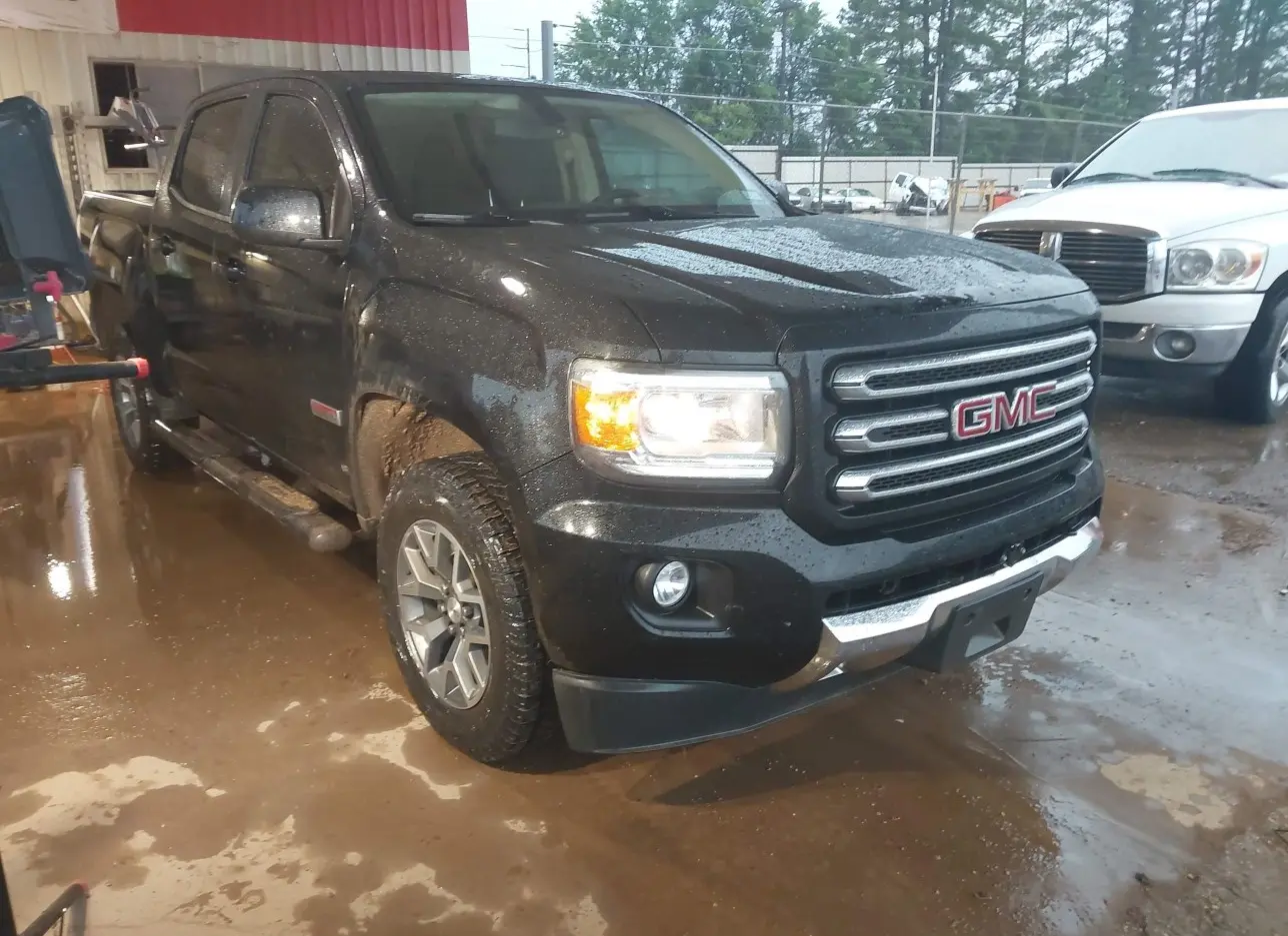 2016 GMC  - Image 1.