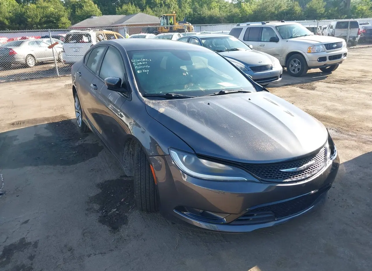 2016 CHRYSLER  - Image 1.