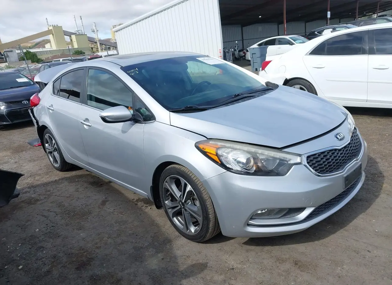 2015 KIA  - Image 1.