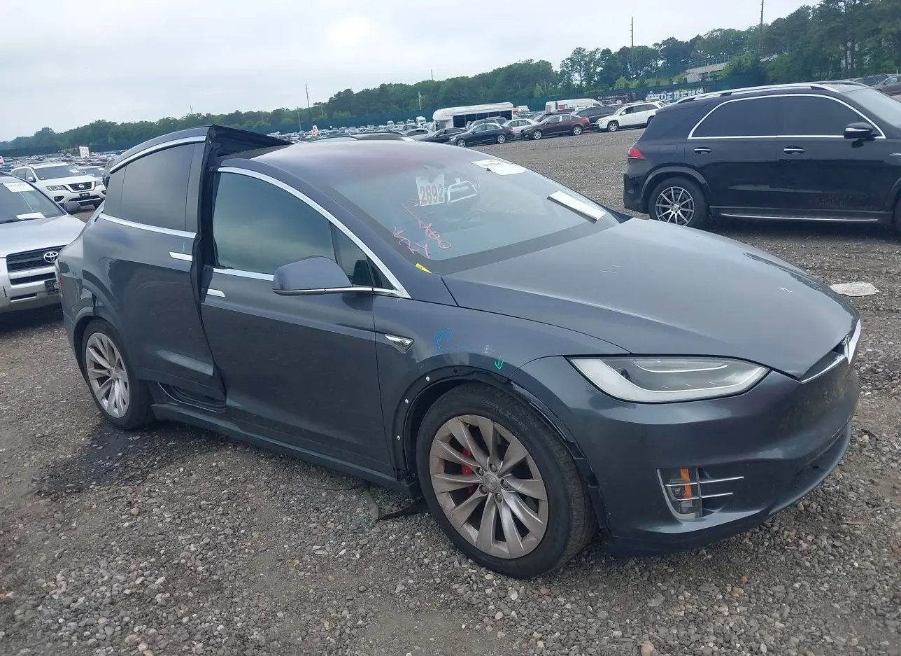 2016 TESLA  - Image 1.