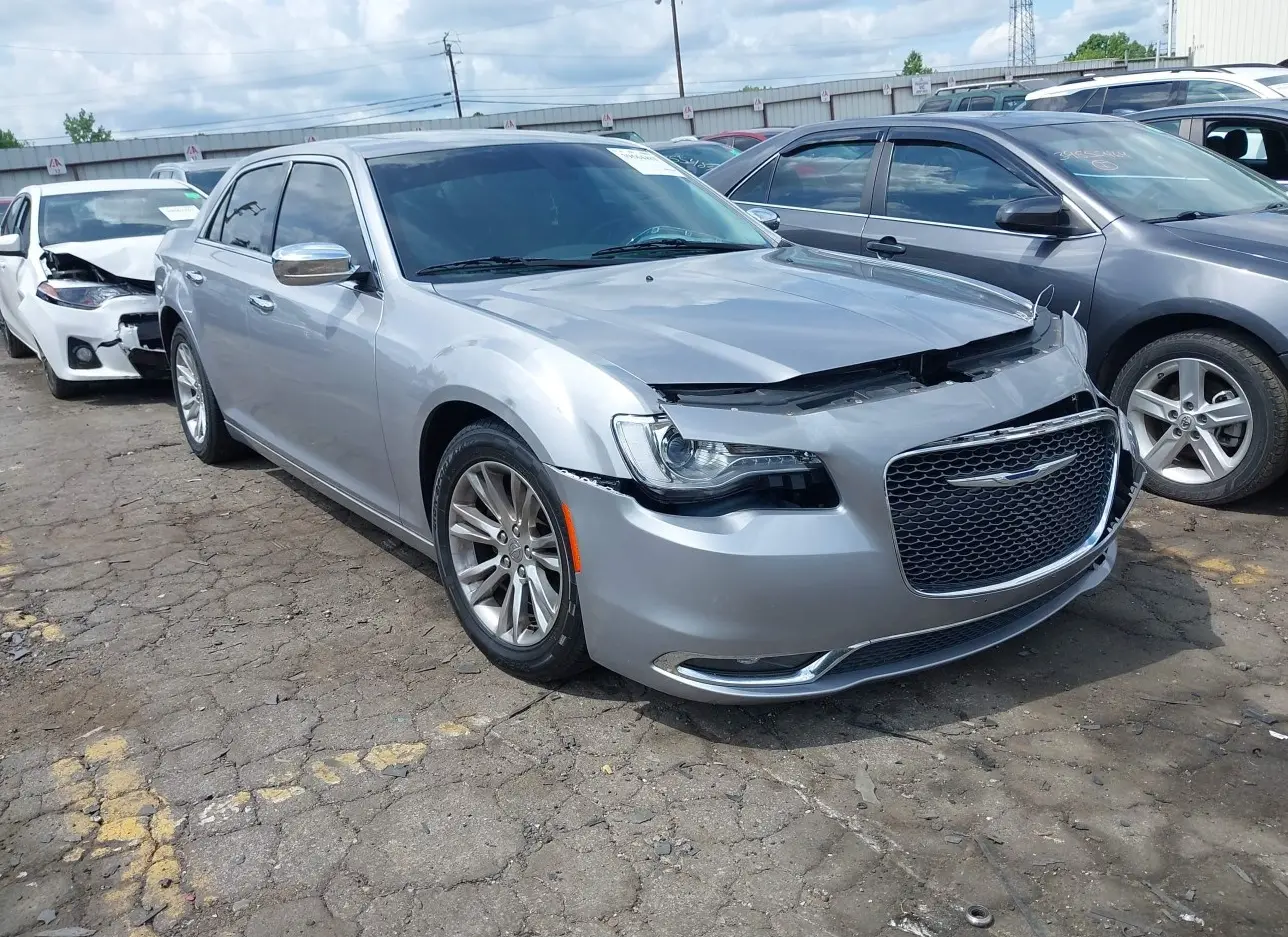 2017 CHRYSLER  - Image 1.