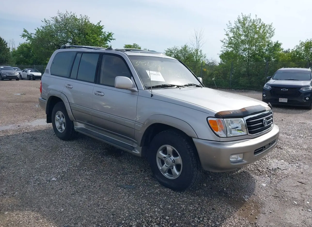 2001 TOYOTA  - Image 1.