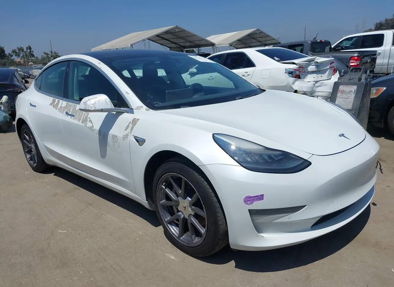 2019 TESLA  - Image 1.