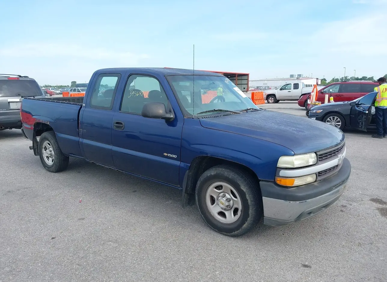 2000 CHEVROLET  - Image 1.