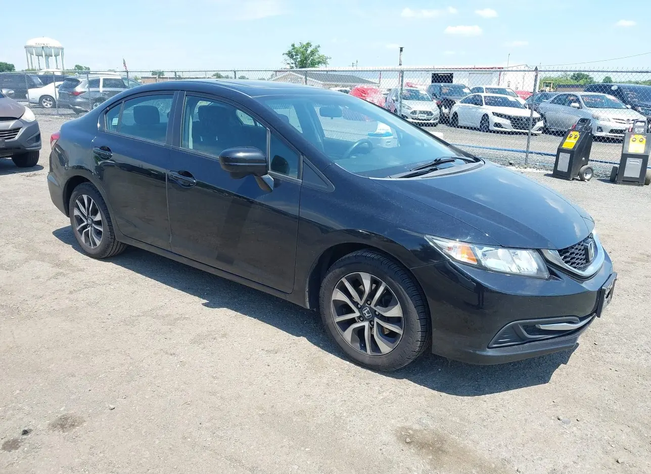 2015 HONDA  - Image 1.